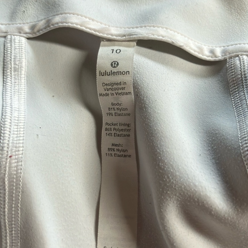 white Lululemon define jacket